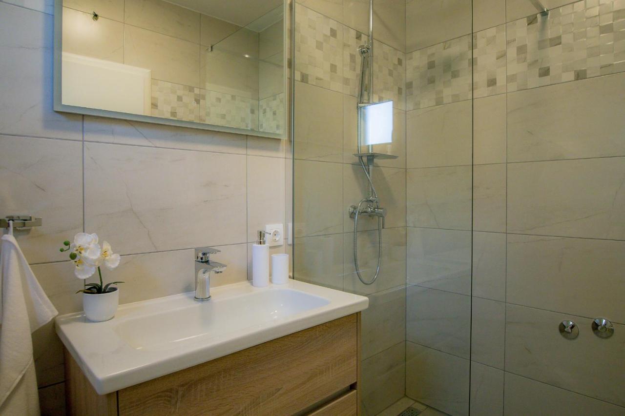 Holiday Home Moliva Sitno Donje Exterior photo