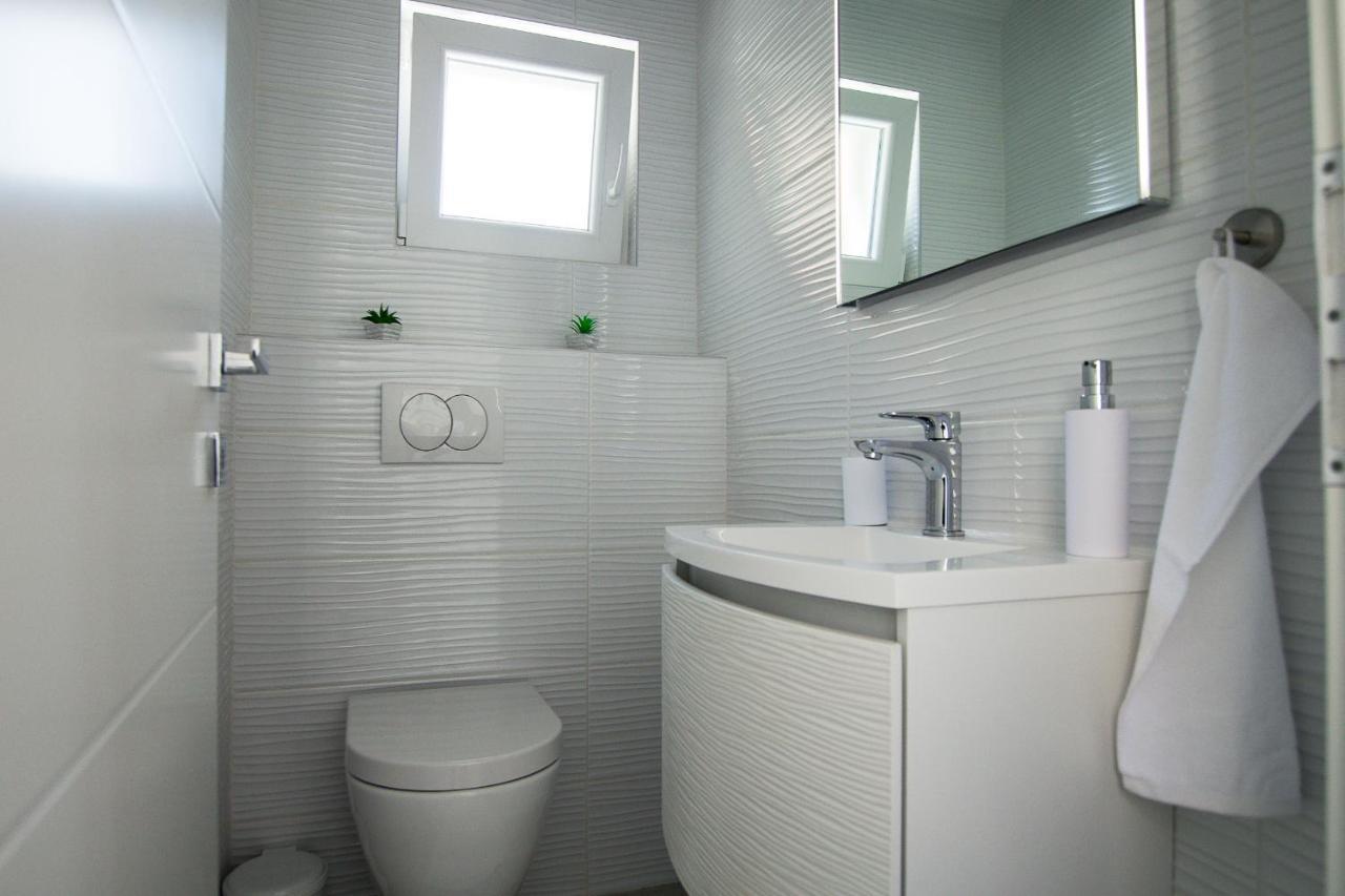 Holiday Home Moliva Sitno Donje Exterior photo
