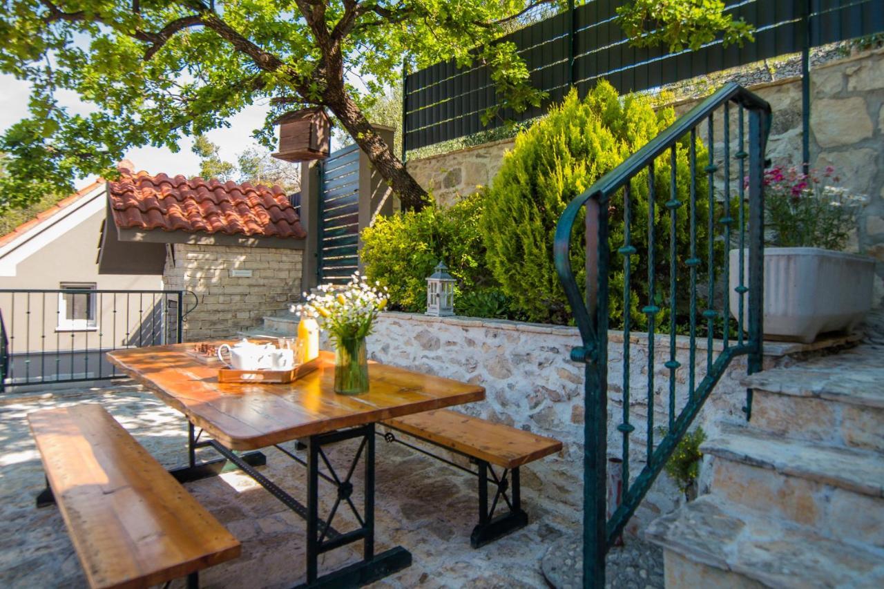 Holiday Home Moliva Sitno Donje Exterior photo